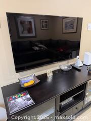 MaxSold Auction: Panasonic VIERA TC-50CX600U 50” 4K Ultra HD Smart LED TV - Vaughan (Ontario, Canada) SELLER MANAGED Moving Online Auction - Rimmington Drive