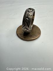 MaxSold Auction: Compass Rose Mixed Metal Statement Ring - Morgan Hill (California, USA) PARTNER MANAGED Estate Sale Online Auction - Dougherty Avenue