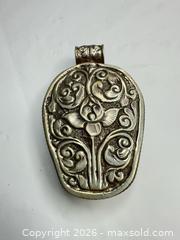 MaxSold Auction: Day of the Dead Skull Pendant, Medium, White/Cream - Morgan Hill (California, USA) PARTNER MANAGED Estate Sale Online Auction - Dougherty Avenue