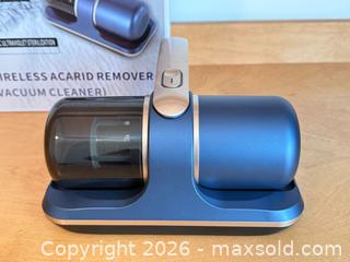 MaxSold Auction: Handheld Wireless Dustmite Vacuum - Toronto (Ontario, Canada) PARTNER MANAGED Estate Sale Online Auction - Kimbark Boulevard