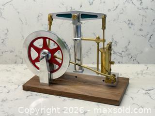 MaxSold Auction: Model Steam Engine  - Toronto (Ontario, Canada) PARTNER MANAGED Estate Sale Online Auction - Kimbark Boulevard