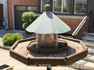 MaxSold Auction: Tall Copper Roof Bird Feeder on Pole  - Toronto (Ontario, Canada) PARTNER MANAGED Estate Sale Online Auction - Kimbark Boulevard