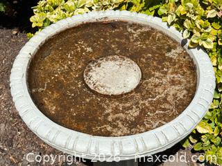 MaxSold Auction: Vintage Concrete Bird Bath  - Toronto (Ontario, Canada) PARTNER MANAGED Estate Sale Online Auction - Kimbark Boulevard
