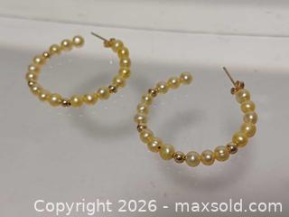 MaxSold Auction: 14K Gold with Golden South Sea Pearl & Gold Beads Hoop Earrings Marked  - Toronto (Ontario, Canada) PARTNER MANAGED Reseller Online Auction - Queen Street West