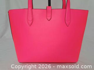 MaxSold Auction: Kate Spade NY Kaci Bright Carnation Pink Leather Small Tote Shoulder Handbag  - Toronto (Ontario, Canada) PARTNER MANAGED Reseller Online Auction - Queen Street West