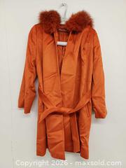 MaxSold Auction: Max Mara Orange Belted Fur Collar Hooded Wool Coat Size 4 - Toronto (Ontario, Canada) PARTNER MANAGED Reseller Online Auction - Queen Street West