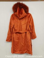 MaxSold Auction: Max Mara Orange Belted Fur Collar Hooded Wool Coat Size 4 - Toronto (Ontario, Canada) PARTNER MANAGED Reseller Online Auction - Queen Street West