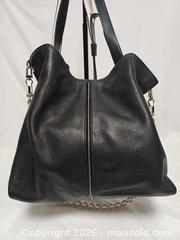 MaxSold Auction: Michael Kors Downtown Astro Large Black Pebbled Leather Shoulder Bag - Toronto (Ontario, Canada) PARTNER MANAGED Reseller Online Auction - Queen Street West