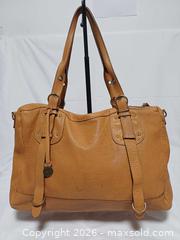 MaxSold Auction: Rabeanco Brown Leather Tote Shoulder Handbag  - Toronto (Ontario, Canada) PARTNER MANAGED Reseller Online Auction - Queen Street West