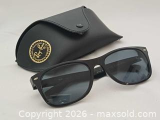 MaxSold Auction: Ray-Ban New Wayfarer Classic Sunglasses RB 2132 - Toronto (Ontario, Canada) PARTNER MANAGED Reseller Online Auction - Queen Street West
