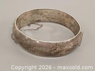 MaxSold Auction: Vintage Birks Sterling Silver Etching Hinged Cuff Bangle Bracelet Marked  - Toronto (Ontario, Canada) PARTNER MANAGED Reseller Online Auction - Queen Street West