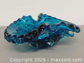 MaxSold Auction: Vintage Murano Italy Art Glass Ashtray Bowl  - Toronto (Ontario, Canada) PARTNER MANAGED Reseller Online Auction - Queen Street West