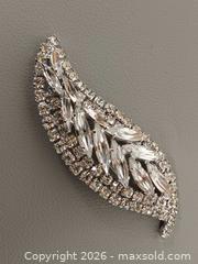 MaxSold Auction: Vintage Sherman Clear Rhinestone Leaf Brooch - Toronto (Ontario, Canada) PARTNER MANAGED Reseller Online Auction - Queen Street West