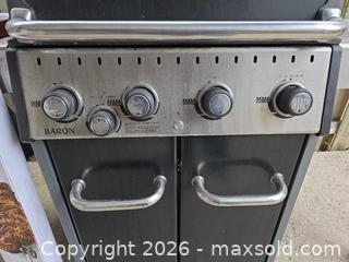 MaxSold Auction: Broil King Baron 9221-64 BBQ + rotisserie kit & rib grill rack - Toronto (Ontario, Canada) PARTNER MANAGED Downsizing Online Auction - Batavia Avenue