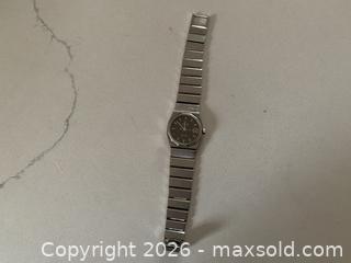 MaxSold Auction: Concord Mariner SG Watch - Richmond Hill (Ontario, Canada) SELLER MANAGED Downsizing Online Auction - Laverock Avenue