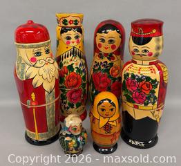 MaxSold Auction: (4) Vintage Rodnik Matryoshka Russian Wood Bottle Holders & (2) Sets of Vintage Russian Matryoshka Dolls - Toronto (Ontario, Canada) PARTNER MANAGED Reseller Online Auction -  Queen Street West