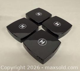MaxSold Auction: "NEW" CHANEL Lip Palette & (3) CHANEL Eyeshadow Palettes - Toronto (Ontario, Canada) PARTNER MANAGED Reseller Online Auction -  Queen Street West