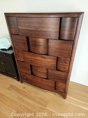 MaxSold Auction: 5 drawer high boy lot 204 - Elgin (Ontario, Canada) SELLER MANAGED Downsizing Online Auction - Main