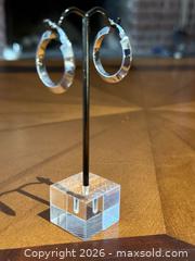 MaxSold Auction: 14K White Gold Medium Hoop Earrings - Brampton (Ontario, Canada) SELLER MANAGED Charity/Fundraising Online Auction -  Pine Ridge Lane