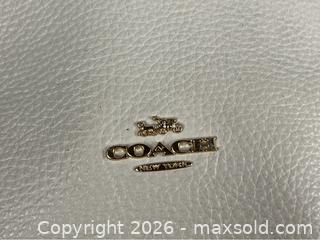 MaxSold Auction: Coach Shay Crossbody Bag - Campbell (California, USA) PARTNER MANAGED Estate Sale Online Auction - Dell Avenue