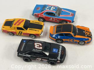 MaxSold Auction: Vintage Aurora AFX and Tyco Slot Cars - Campbell (California, USA) PARTNER MANAGED Estate Sale Online Auction - Dell Avenue