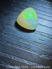MaxSold Auction: Natural AAA Ethiopian opal  - Toronto (Ontario, Canada) PARTNER MANAGED Reseller Online Auction - Gerrard Street East