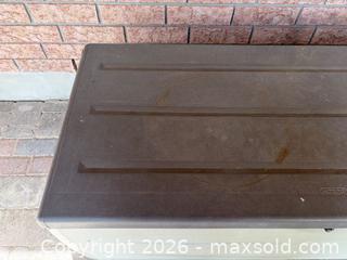 MaxSold Auction: Keter Deck Box - Collingwood (Ontario, Canada) SELLER MANAGED Downsizing Online Auction - Chamberlain Crescent