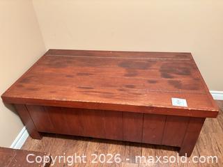 MaxSold Auction: Large Wood Storage Trunk  - Collingwood (Ontario, Canada) SELLER MANAGED Downsizing Online Auction - Chamberlain Crescent