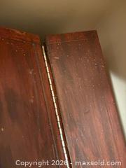 MaxSold Auction: Large Wood Storage Trunk  - Collingwood (Ontario, Canada) SELLER MANAGED Downsizing Online Auction - Chamberlain Crescent
