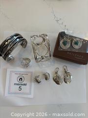 MaxSold Auction: STERLING SILVER Jewelry  - Collingwood (Ontario, Canada) SELLER MANAGED Downsizing Online Auction - Chamberlain Crescent