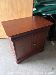 MaxSold Auction: Wooden Side Table or Night Stand - Collingwood (Ontario, Canada) SELLER MANAGED Downsizing Online Auction - Chamberlain Crescent