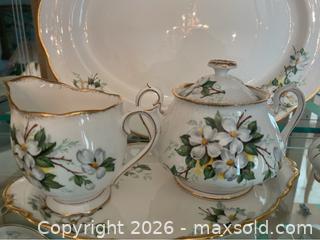 MaxSold Auction: Nice Royal Albert China - Langley (British Columbia, Canada) PARTNER MANAGED Moving Online Auction - 46a Avenue