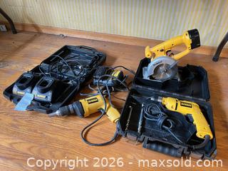MaxSold Auction: DeWalt Tools - Mississauga (Ontario, Canada) PARTNER MANAGED Estate Sale Online Auction - Thorn Lodge Drive