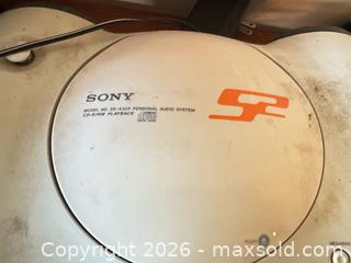 MaxSold Auction: Speakers and More - Mississauga (Ontario, Canada) PARTNER MANAGED Estate Sale Online Auction - Thorn Lodge Drive