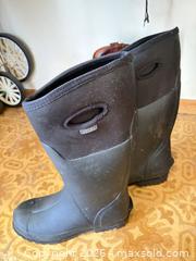 MaxSold Auction: Vintage leather cowboy boots  - Mississauga (Ontario, Canada) PARTNER MANAGED Estate Sale Online Auction - Thorn Lodge Drive