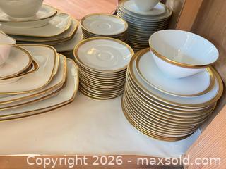 MaxSold Auction: Bavaria (Tirschenreuth) White Porcelain Dinnerware Set with Gold Trim - Mckinney (Texas, USA) PARTNER MANAGED Downsizing Online Auction -  Pelican Hills Drive