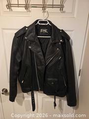 MaxSold Auction: FMC Black Genuine Leather Biker Jacket XL - Hamilton (Ontario, Canada) SELLER MANAGED Downsizing Online Auction - Alderney Avenue