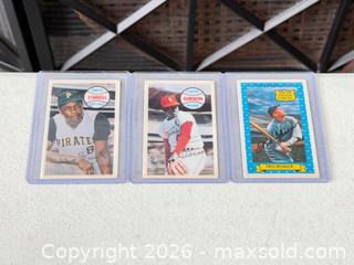 MaxSold Auction: 1960s Topps Baseball Card Lot: Stargell, Gibson, Speaker - Hayward (California, USA) SELLER MANAGED Reseller Online Auction - Oakhill Way