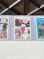 MaxSold Auction: 1960s Topps Baseball Card Lot: Stargell, Gibson, Speaker - Hayward (California, USA) SELLER MANAGED Reseller Online Auction - Oakhill Way