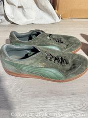 MaxSold Auction: 2 Pair Men’s Athletic Shoes  - Cocoa (Florida, USA) SELLER MANAGED Estate Sale Online Auction - Broadcast Court