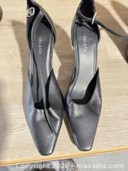 MaxSold Auction: 2 Pairs Ladies Heels Sz 7 - Cocoa (Florida, USA) SELLER MANAGED Estate Sale Online Auction - Broadcast Court