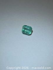 MaxSold Auction: Natural high quality Emerald  - Hamilton (Ontario, Canada) PARTNER MANAGED Reseller Online Auction - Brentwood Drive
