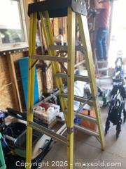 MaxSold Auction: Featherlite 6 ft A-frame Step Ladder Model 6906 - Midland (Ontario, Canada) PARTNER MANAGED Moving Online Auction - Mundys Bay Road