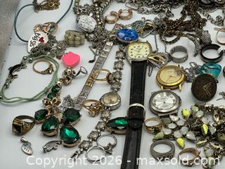 MaxSold Auction: Jewelry Lot - St. Catharines (Ontario, Canada) SELLER MANAGED Estate Sale Online Auction - Drury Crescent