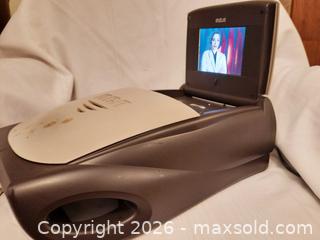 MaxSold Auction: RCA MODEL BLV552 Portable VHS Player w/LCD Monitor+Manual+Cable - Ottawa (Ontario, Canada) SELLER MANAGED Moving Online Auction - Coventry Road (STORAGE)