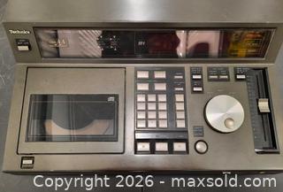 MaxSold Auction: TECHNICS SL-P1200 Large Cash Register Style Desktop CD player - Ottawa (Ontario, Canada) SELLER MANAGED Moving Online Auction - Coventry Road (STORAGE)