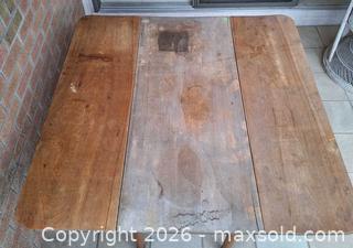MaxSold Auction: Antique Drop Leaf Table - Walworth (New York, USA) PARTNER MANAGED Estate Sale Online Auction - Fairway 18