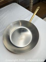 MaxSold Auction: Paul Revere 10 in Copper Skillet with Brass Handle - Morgan Hill (California, USA) PARTNER MANAGED Estate Sale Online Auction -  Dougherty Avenue