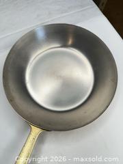 MaxSold Auction: Paul Revere 8-inch Copper Fry Pan with Brass Handle - Morgan Hill (California, USA) PARTNER MANAGED Estate Sale Online Auction -  Dougherty Avenue