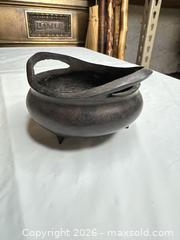 MaxSold Auction: Small Chinese Bronze Tripod Incense Burner with Maker's Seal - Morgan Hill (California, USA) PARTNER MANAGED Estate Sale Online Auction -  Dougherty Avenue